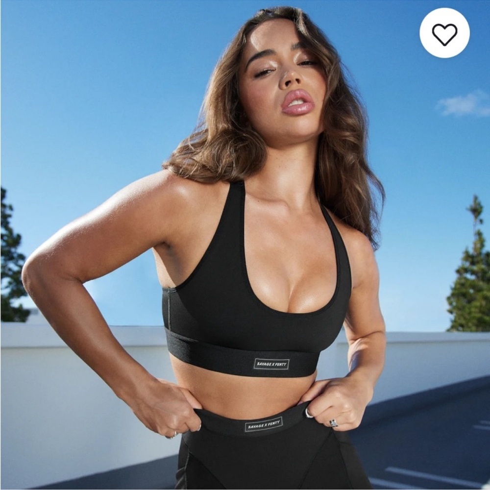 NWT Savage X Fenty Lineup Low-Impact Sport Bra